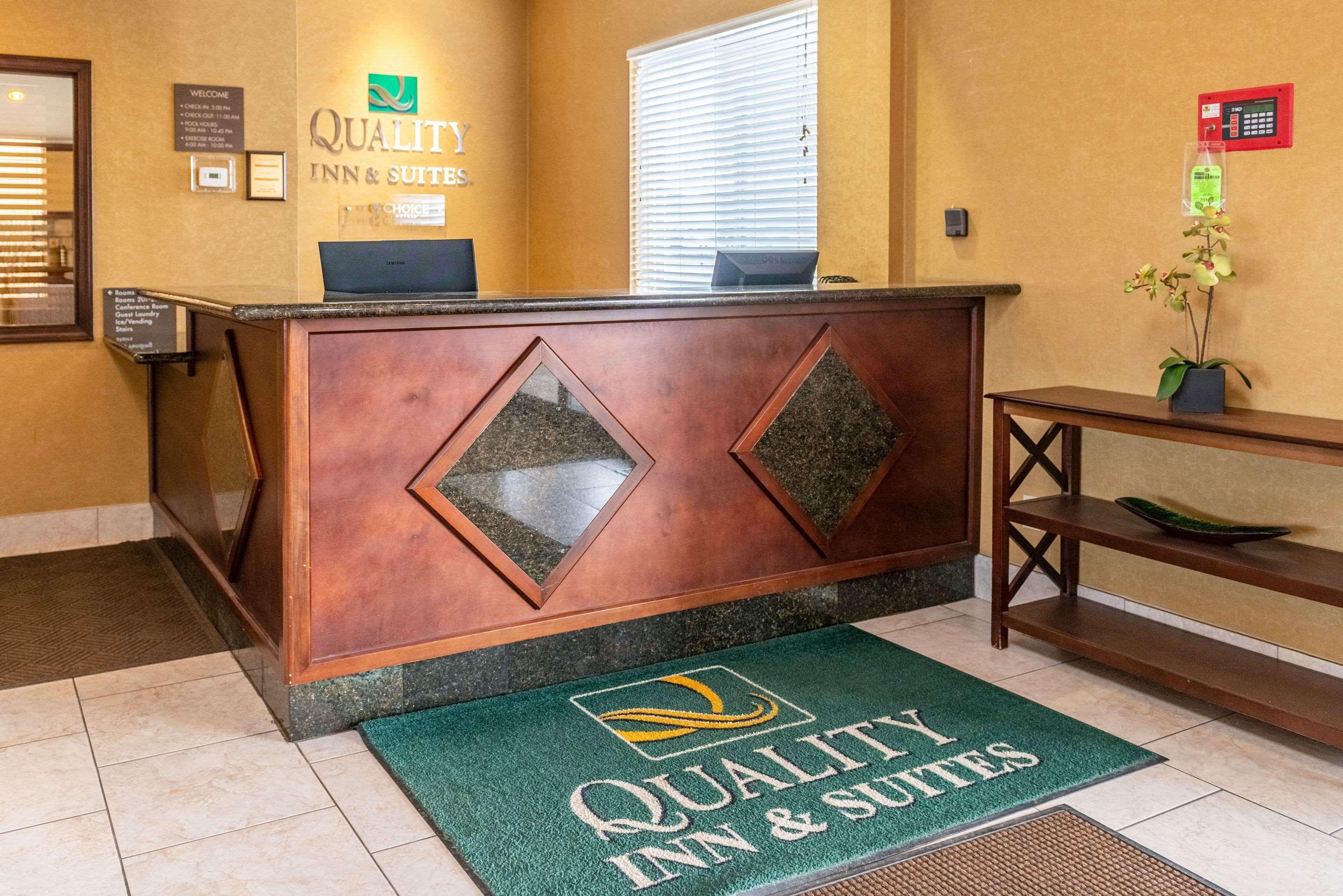 Quality Inn & Suites Seville Zewnętrze zdjęcie
