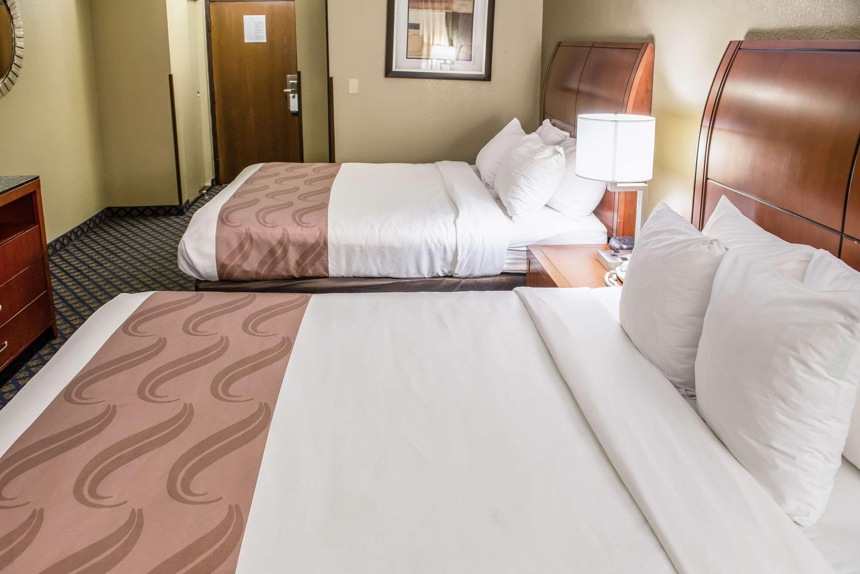 Quality Inn & Suites Seville Zewnętrze zdjęcie