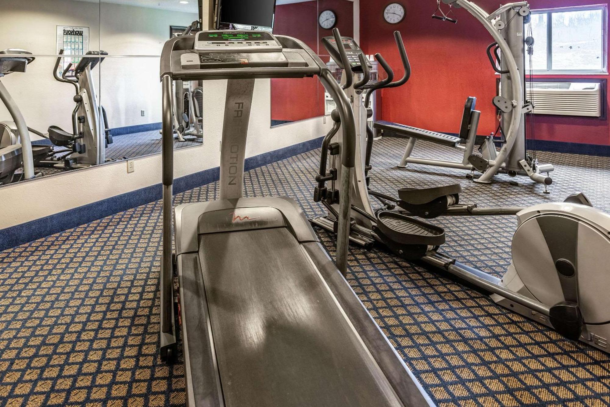 Quality Inn & Suites Seville Zewnętrze zdjęcie