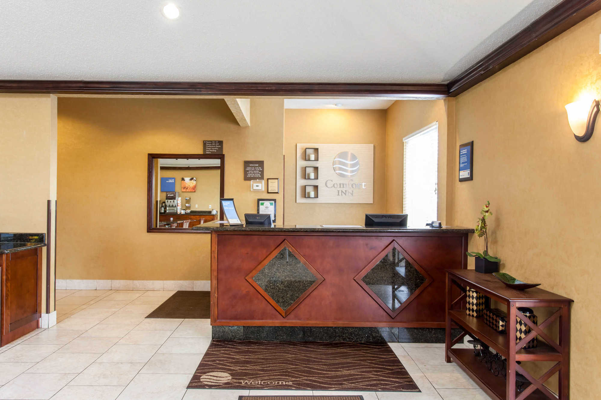 Quality Inn & Suites Seville Wnętrze zdjęcie
